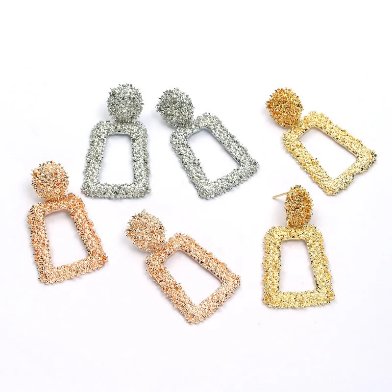 

New retro women's drop earrings geometric pattern earrings 2019 metal earrings hanging fashion jewelry
