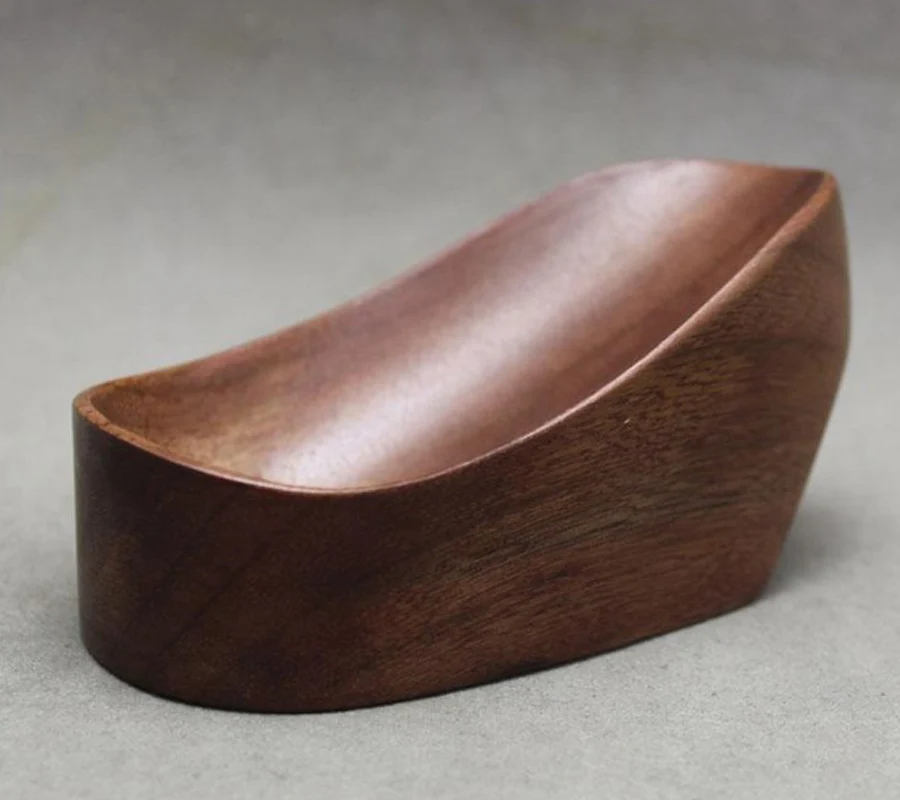 

Unique African Red Sandalwood Solid Wood Art Tobacco Smoking Pipe Holders High Quality Portabel Smoking Pipes As Gift LFB250