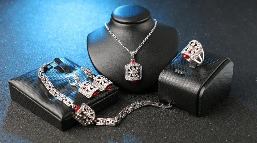 aeProduct.getSubject ()