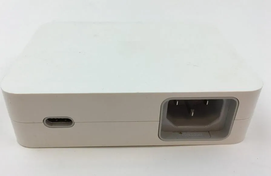 USED A1097 90W Power Adapter For 20 
