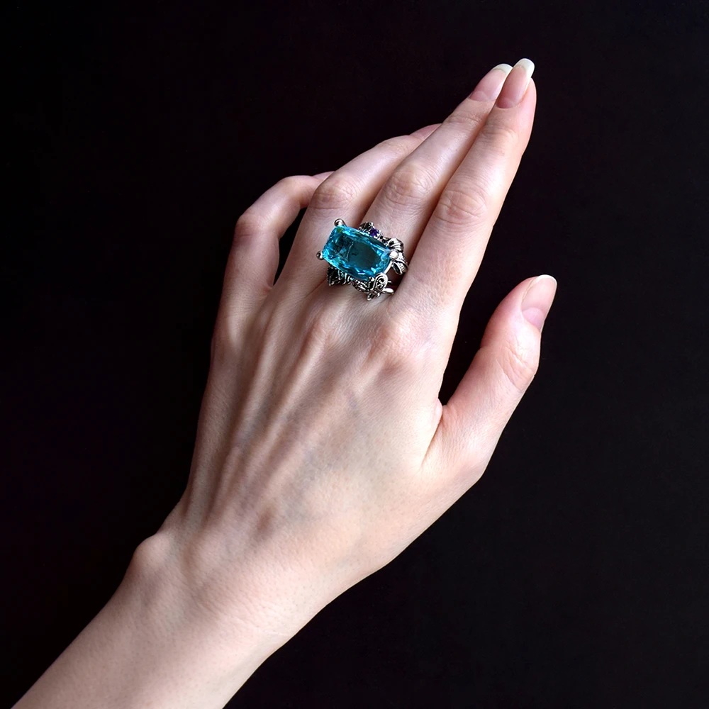 Новинка, кольцо с голубым кристаллом, трендовые ювелирные изделия, большой прямоугольный камень, красивая бабочка, высокое качество, ювелирные изделия, очаровательные кольца