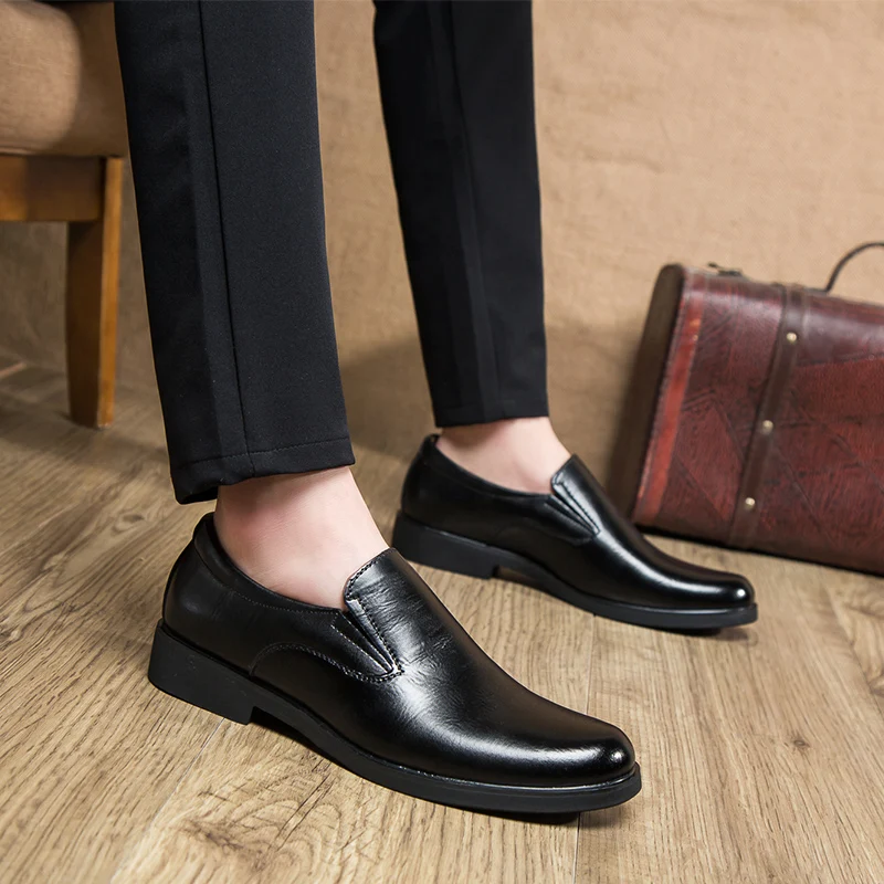 DXKZMCM/официальная обувь; Мужские модельные туфли с круглым носком; мужские кожаные туфли-оксфорды; модная модельная обувь