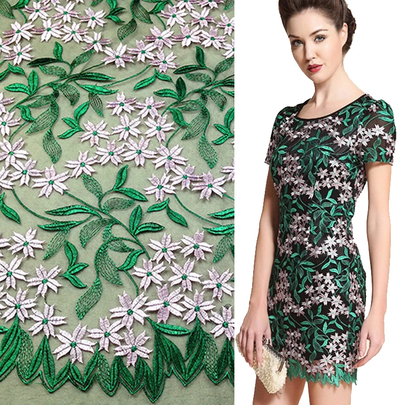 кружево ткань одежда. итальянское ришелье. платье с вязаным верхом. кружево на сетке. кружева.