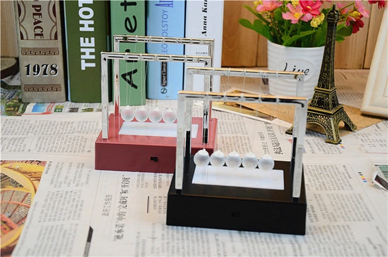 Novelty Colorful Glowing Night Light Creative Gift Newtons Cradle LED Light Up Kinetic Energy Home Offcie Science Toys Home Decor (4)