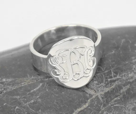 

Wholesale Engraved Monogrammed Ring Personalized Initial Sterling Silver Name Custom Jewelry Christmas Gift timbre personalizado