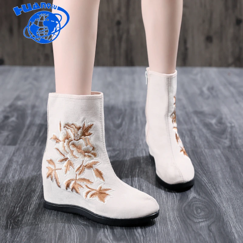 embroidered boots 2018