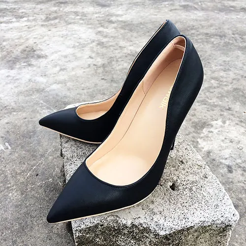Veowalk/однотонные женские пикантные туфли-лодочки с острым носком; ультратонкие туфли на шпильках; модная женская обувь из лакированной кожи для вечеринок - Цвет: Black Matte 8cm