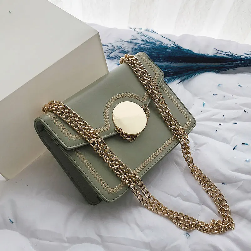 

2019 Pu Leather Lady Bag Embroidery Chain Single Shoulder Slanting Simple Small Square Hasp Handbags High Quality Famous Brand