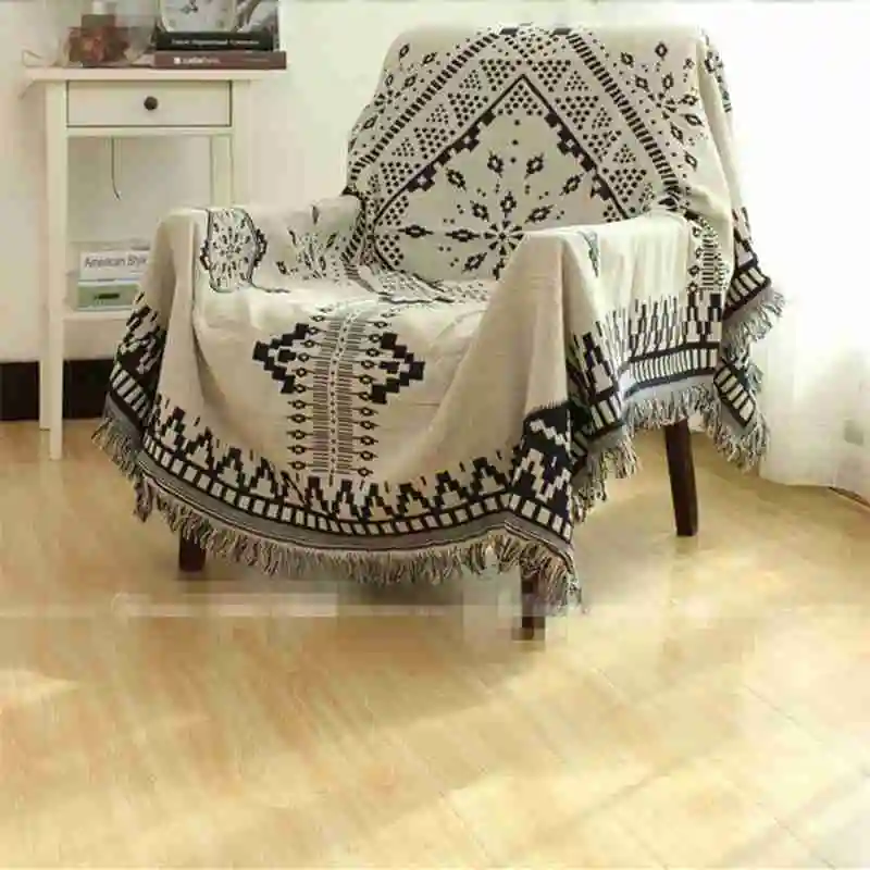 

Free shipping 100%cotton thread Europe style plaid throw single/double size black&white geometric sofa leisure blanket bedspread