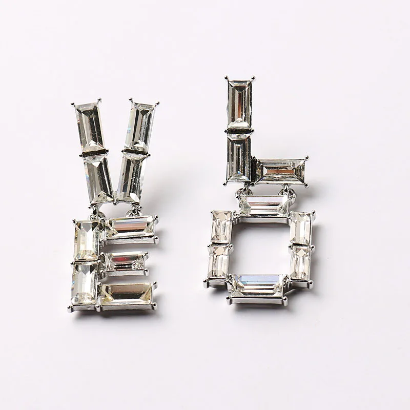 Модные любовь Дизайн Одежда высшего качества серьги кубического циркония серьги стержня для Для женщин букле D'oreille Pendientes Mujer