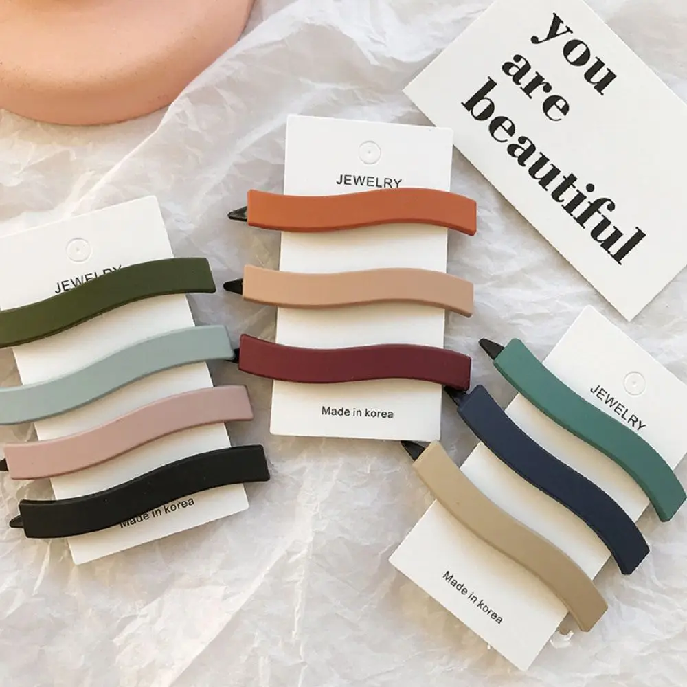 

1 PC Korea Fashion Solid Color Scrub Resin Hair Clips Geometric Hollow Oval Wave Shape Hairpins Hair Accessories For Women