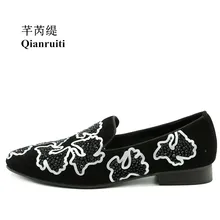 Черная замшевая мужская повседневная одежда с цветочным принтом; Лоферы без застежки; стразы; итальянская повседневная обувь ручной работы в уличном стиле