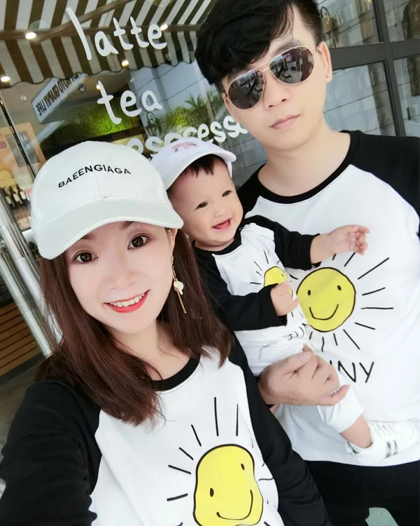 Autumn Mom and Daughter Family Matching Outfits Cartoon Sun T Shirt Fashion Casual T-shirt Father Son Tee Clothes Family Looking