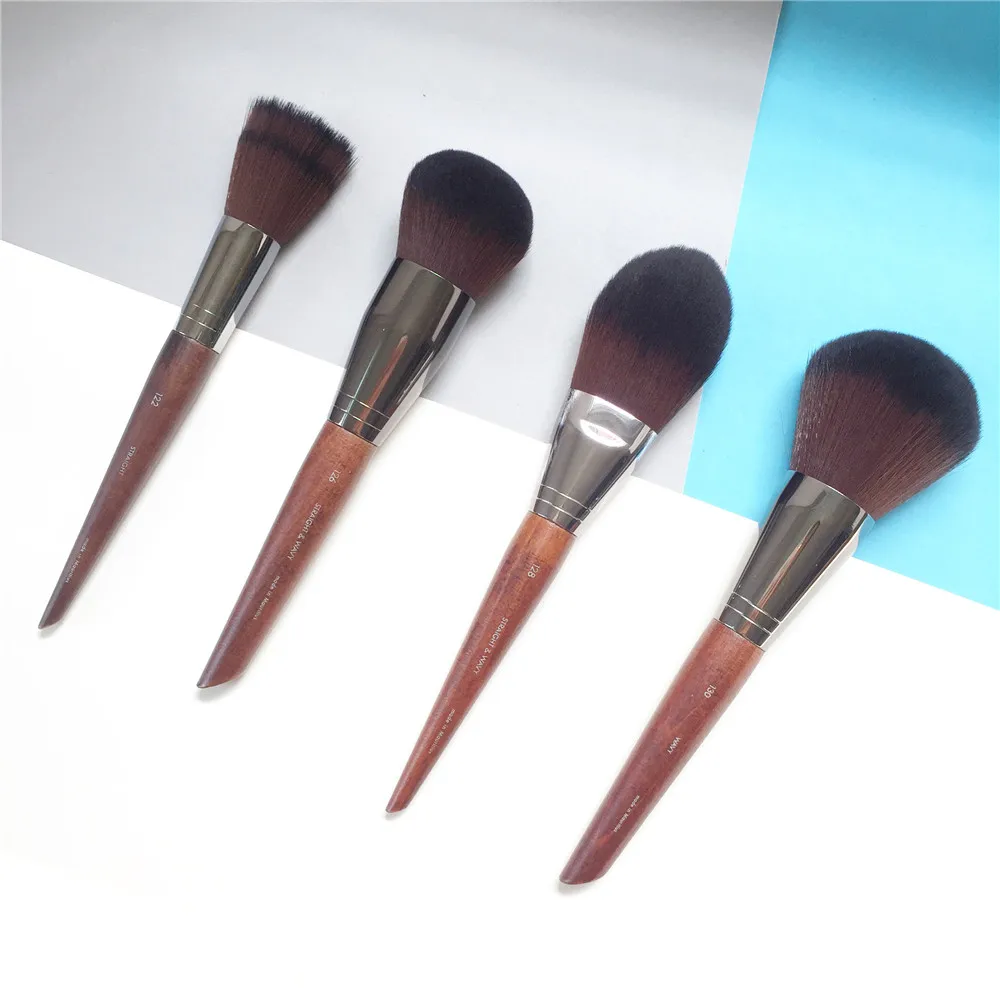 

BLENDING POWDER PUNK BRUSH 122 MEDIUM/Large POWDER BRUSH 126/130 PRECISION POWDER BRUSH 128 - Wood Beauty makeup Blender Tools