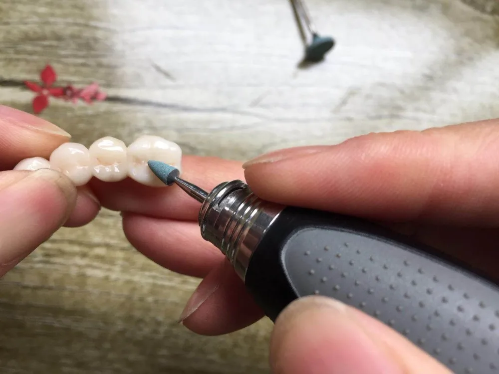 O1CN01lUHgE922T0U5Foxfc_!!355907120