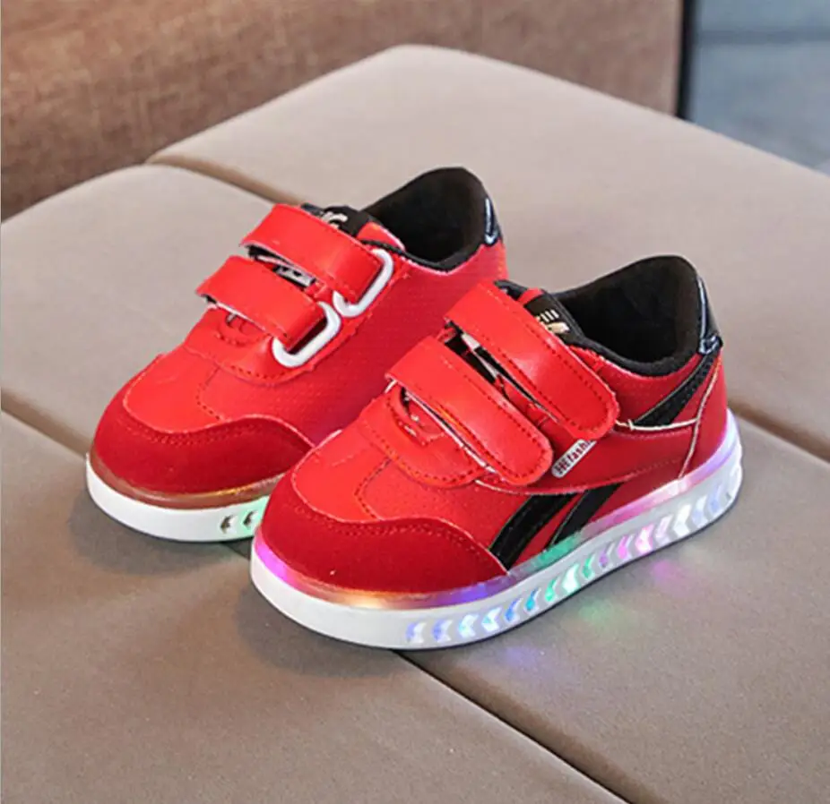 Детский светодиодный кроссовки, дышащая детская спортивная обувь для маленьких девочек и мальчиков, светящаяся обувь для бега, светильник, размер 21-30 - Цвет: Красный
