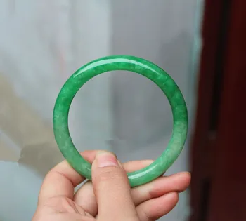 

Natural Burma stone bracelet floating Yang green wave flower bracelet round box/national identification certificate