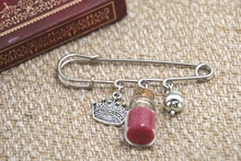 12pcs Shakespeare inspired Macbeth themed charm kilt pin brooch 38mm
