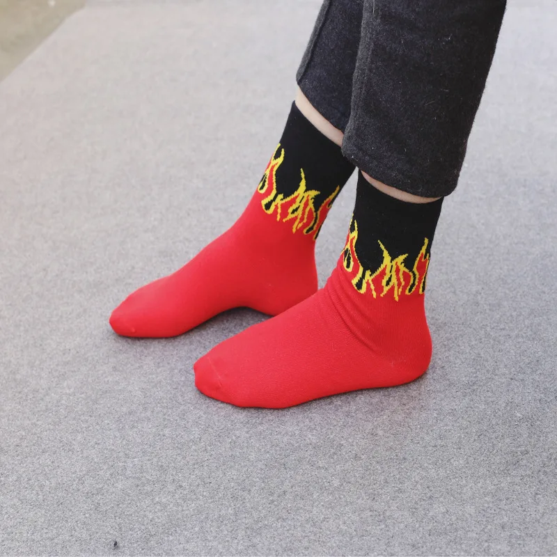 

Helisopus 1 Pair Mens Red Flame Printed Crew Socks Jacquard Fire Pattern Pure Color Cotton Socks Harajuku Hip Hop Casual Socks