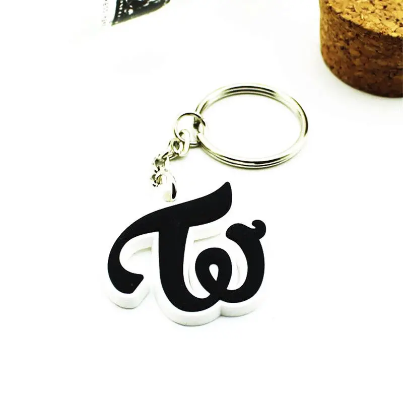 

KPOP TWICE Pendant Keychain Model Toy TZUYU MINA MOMO LIM NA YEON Key Ring Keyrings Collection