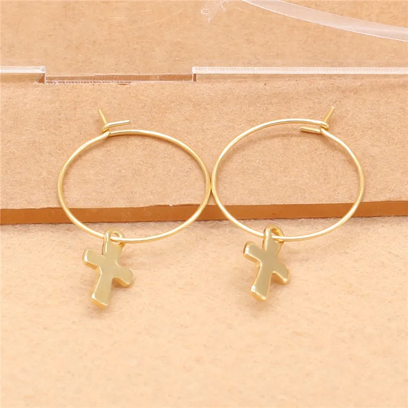

Metal 316 L Stainless Steel Hoop Earrings With Charms Fashion Brief Anti-allergy Free Real-golden Plated