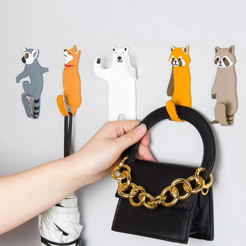 

Lovely Multifunctional Cartoon Animal Hanging Clasp Creative no trace Hanging Hooks For Home Kitchen Bathroom Refrigerator
