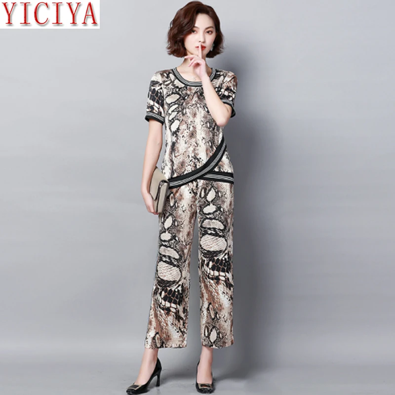 

Plus Size Large Snake 2 Pieces Set Woman Outfits Tracksuits for Women Pants Suits and Top 2019 Summer Co-ord Set 4xl 5xl Clothes