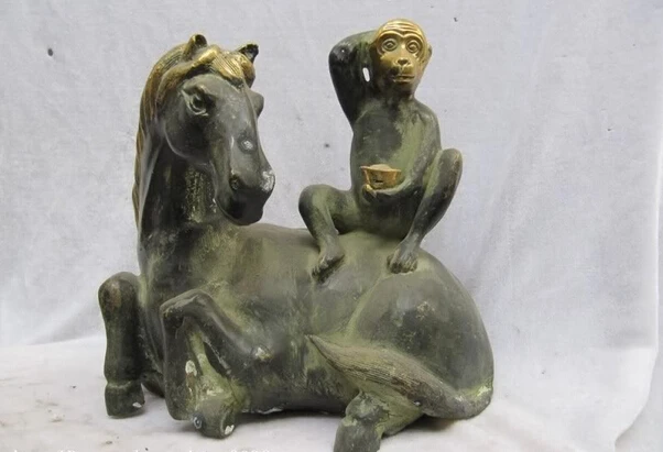 

USPS to USA S0967 Chinese Folk Art collection Old Bronze Gilt Monkey Ride on Horse Statue