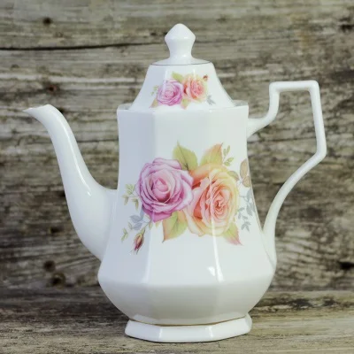 Fashion British Bone China Coffee Pot European Style Afternoon Tea Teaset Ceramic Teapot Coffee Pot Flower Tea Pot Porcelain Pot - Цвет: L