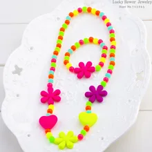 Love flowers children summer style necklace bracelet baby sweet necklace hair accessories jewelry wholesale