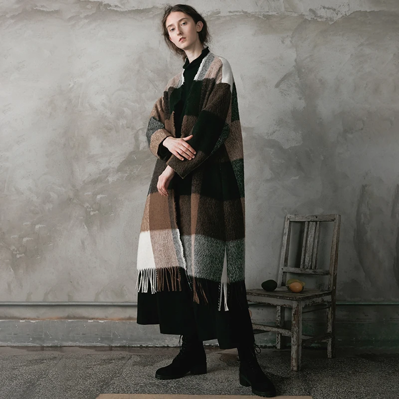 

2018 AW New Collection original design long casual tassel thin plaid wool cardigan coat women