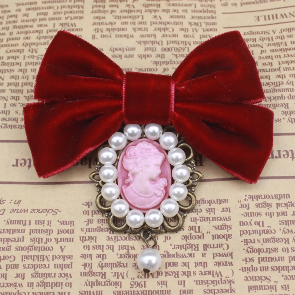 

Imitated Pearl Beauty Head Bow Tie Female Brooch Ribbon Collar Necktie Cloth Art Brooches for Women Shirt Collar Accessories