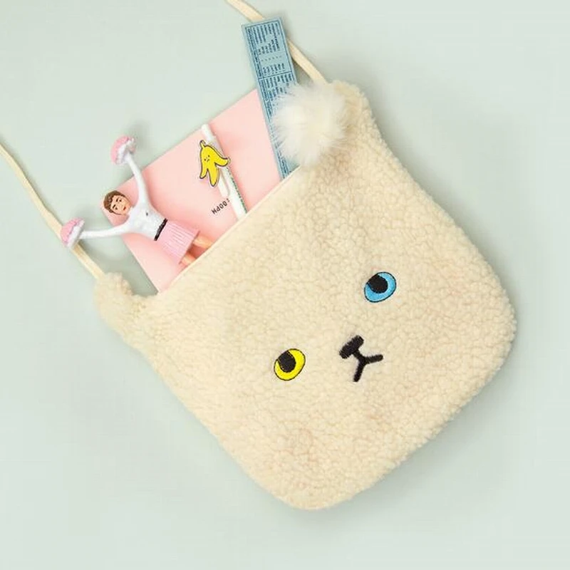 Carino Animale Flanella Borse A Spalla Per Le Ragazze Dei Capelli Palla Decora Rosa Bianco Nero Grigio Borse A Tracolla Inverno Caldo Di Vendita