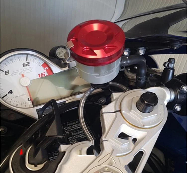Новые части мотоцикла для TRIUMPH 1050 STREET TRIPLE STREETTRIPLE 2008 2009 2010 бачок тормозной жидкости