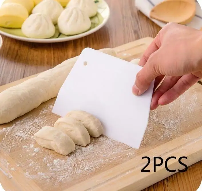 

2PCS/SET Multifunction Dough Cutter DIY Baking Scraper Butter Knife Cake Scraper For Cakes Christmas