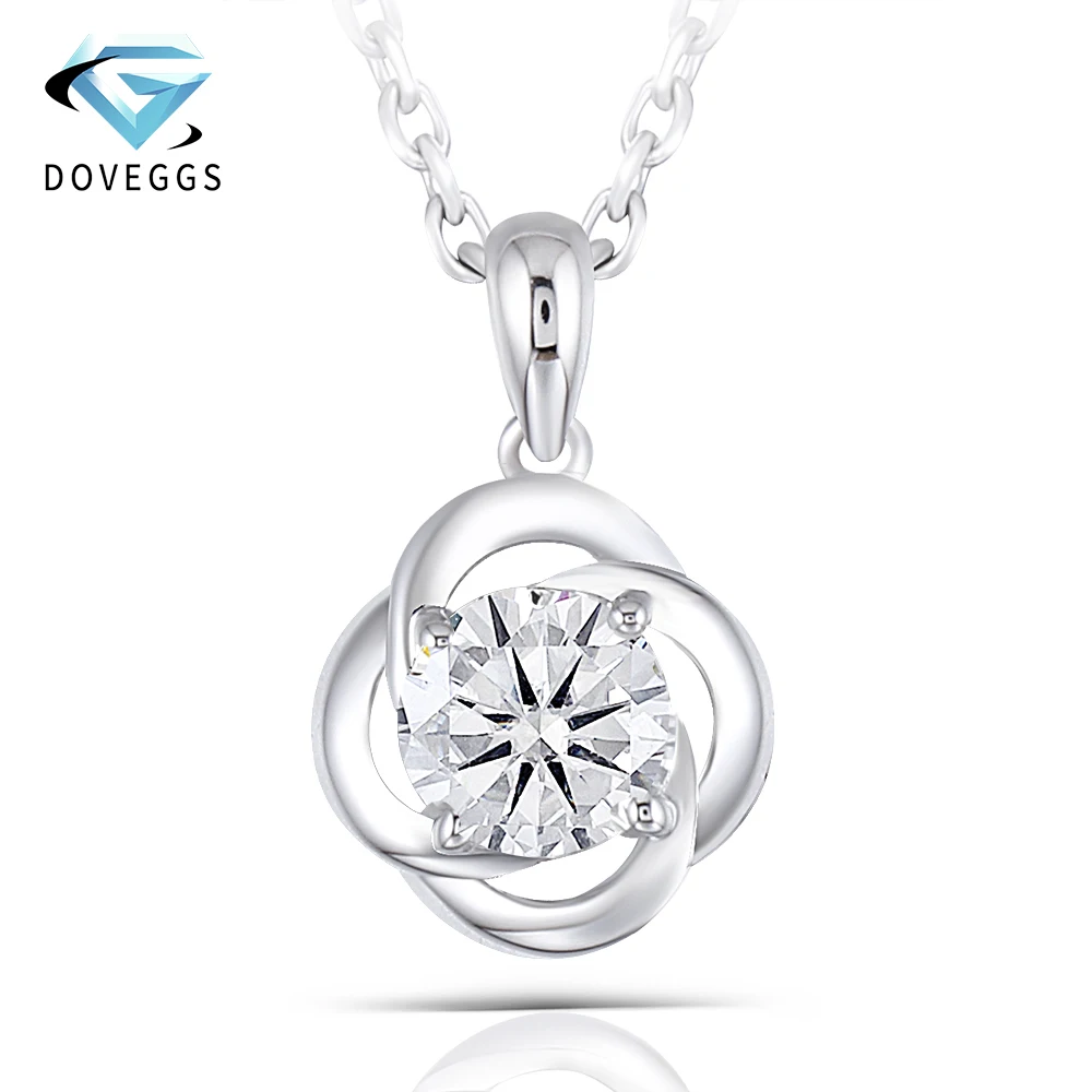 

DovEggs Center 0.6ct 5.5mm H Color Moissanite Platinum Plated Silver Pendant Necklace for Women Romantic Flower Style Necklace