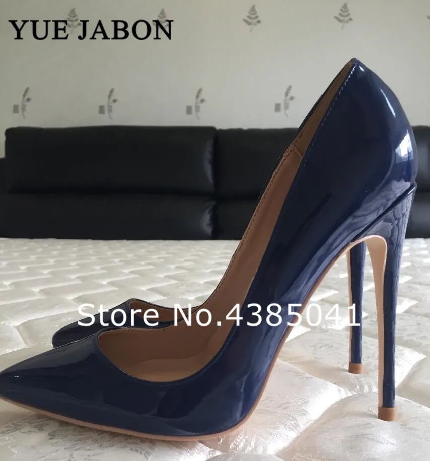 pumps dark blue