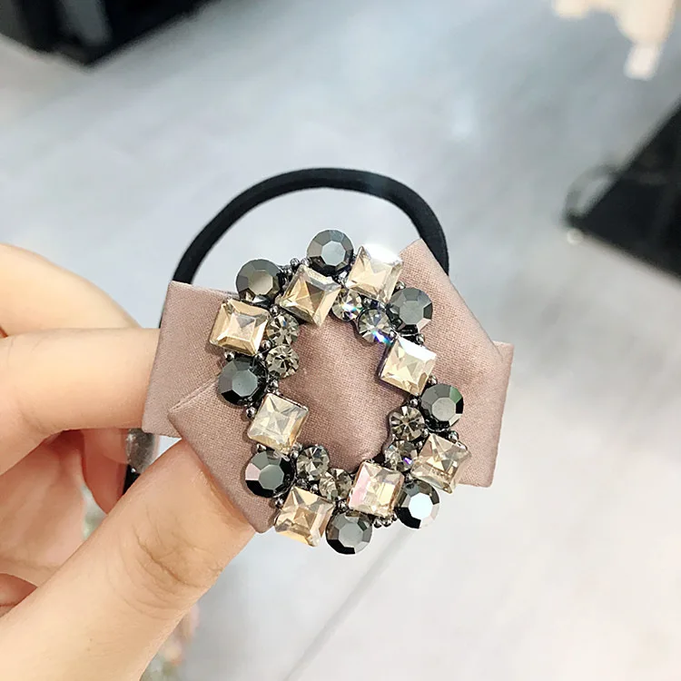 

Cloth Bow Crystal Rhinestone High-grade Scrunchie Color Bling Elastic Hair Bands Rope Ponytail Tie for Girls Women Accessories