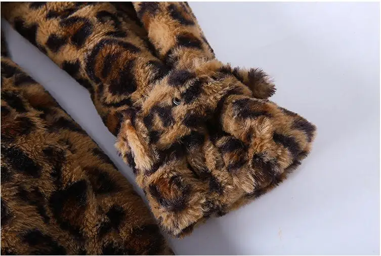 2019 Autumn winter women's leopard coat Chic soft warmth belt overcoat D953