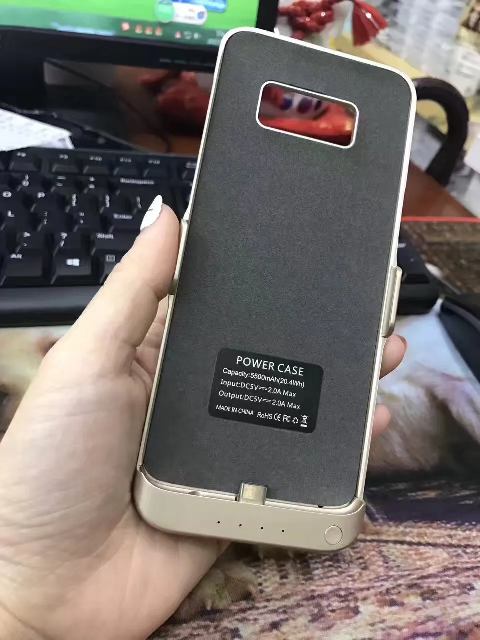 bilder für Für samsung galaxy s8 batterie fall 5500 mah externes ladegerät fall energienbank für samsung galaxy s8 fall abdeckung mit stehen bilder für Für samsung galaxy s8 batterie fall 5500 mah externes ladegerät fall energienbank für samsung galaxy s8 fall abdeckung mit stehen