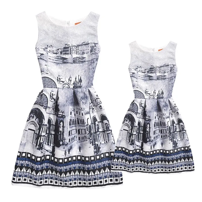 

Europe-American Mother Daughter Dresses Summer Printed Family Matching Clothes Sleeveless Family Look Matching Family Outfits