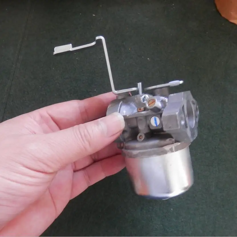 CARBURETOR Briggs & Stratton 796447 2