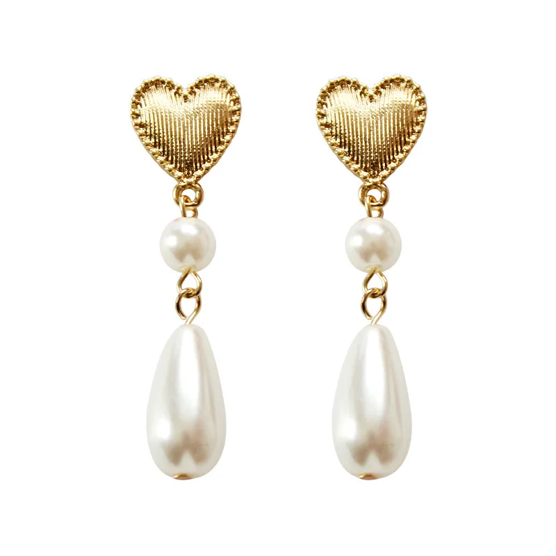 

Romantic Royal White Imitation Pearls Wedding Earrings Gold Color Heart Water Drop Pearls Long Earrings For Women Lady Wedding