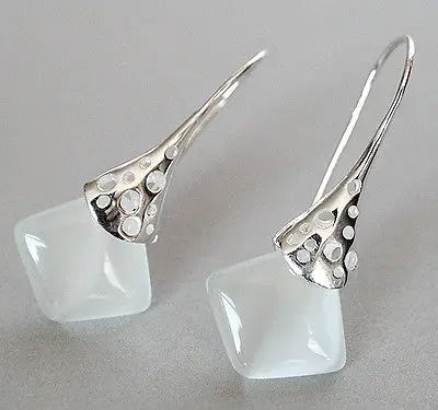 

Lady's Single 925 Silver White Opal Noble Crochet Earrings 11/2 "