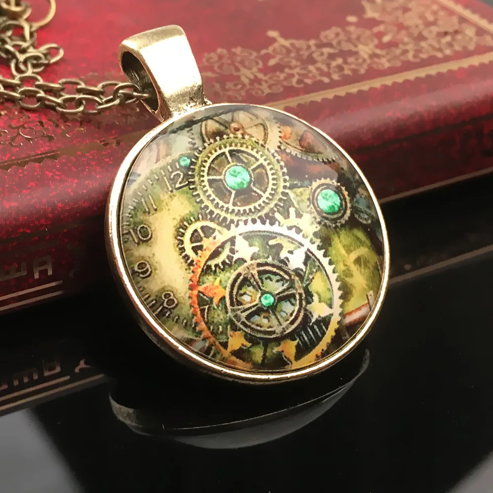 425 Personality Retro Bronze Mechanical Gear Clock Choker Necklace