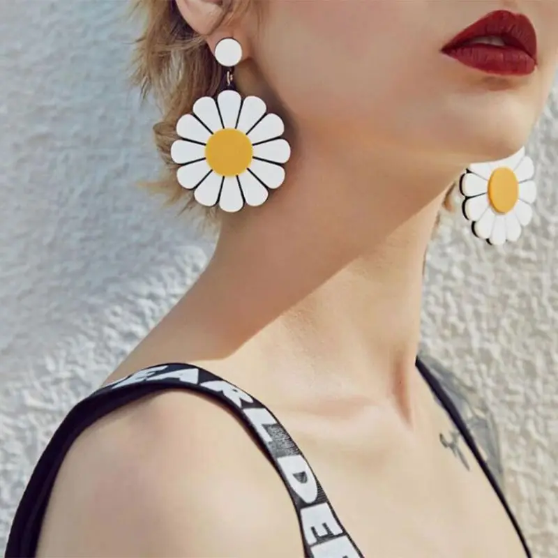 

Fashion Women Earrings Fruit Ear Stud Creative Earrings Fashion Lemon Tomato Women Girls Jewelry Gifts