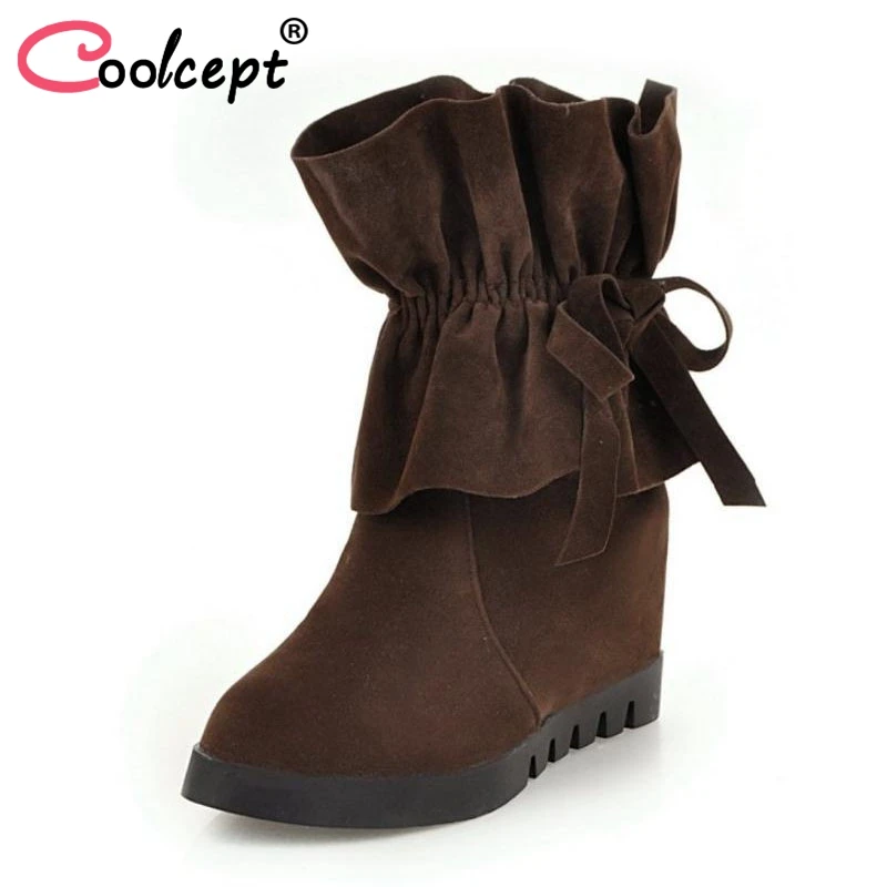 elegant flat boots