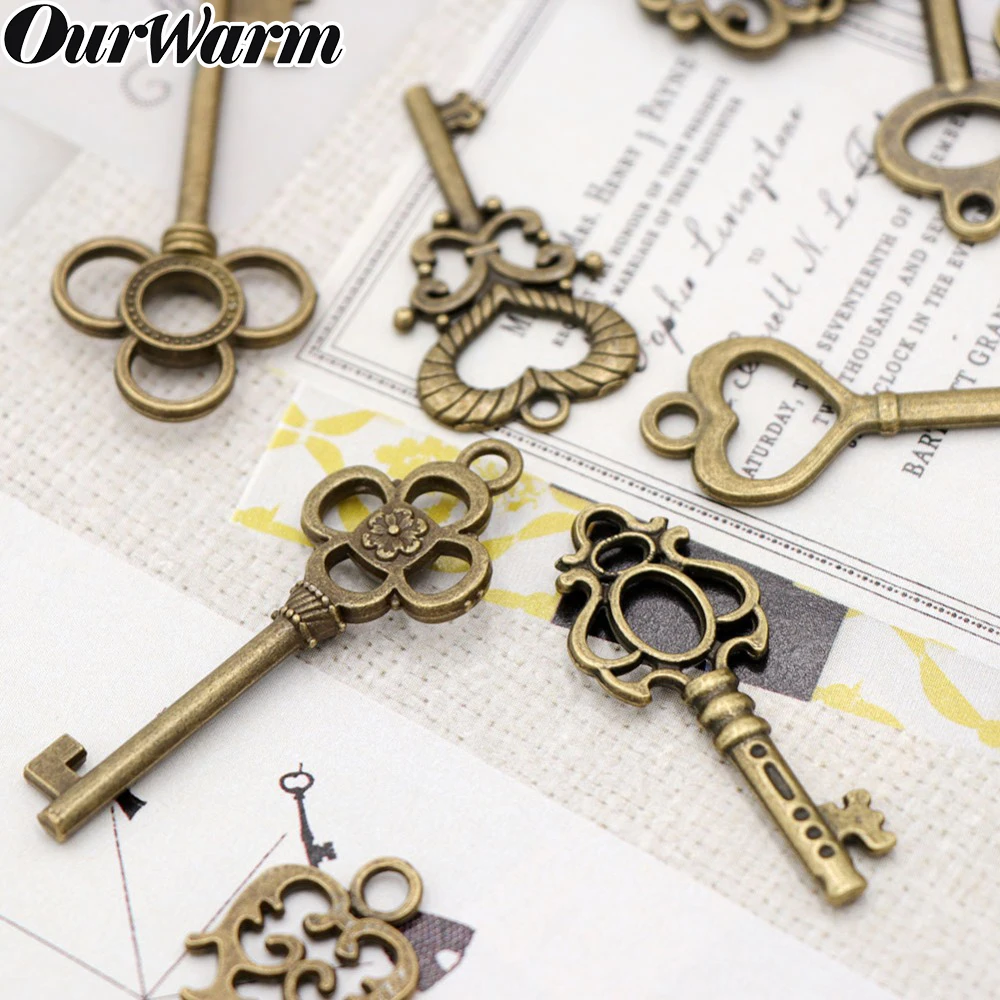 

OurWarm Antique Vintage Skeleton Metal Keys Bronze Bottle Opener Mixed 17pcs Necklace Hanging Decor Wedding Gifts for Guests