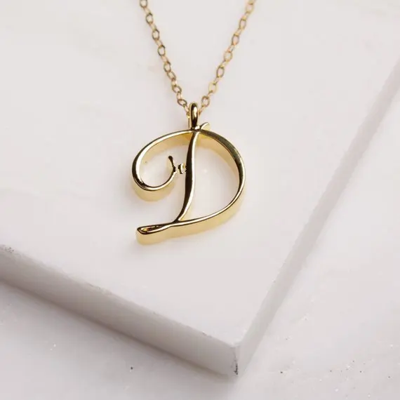 initial necklace d