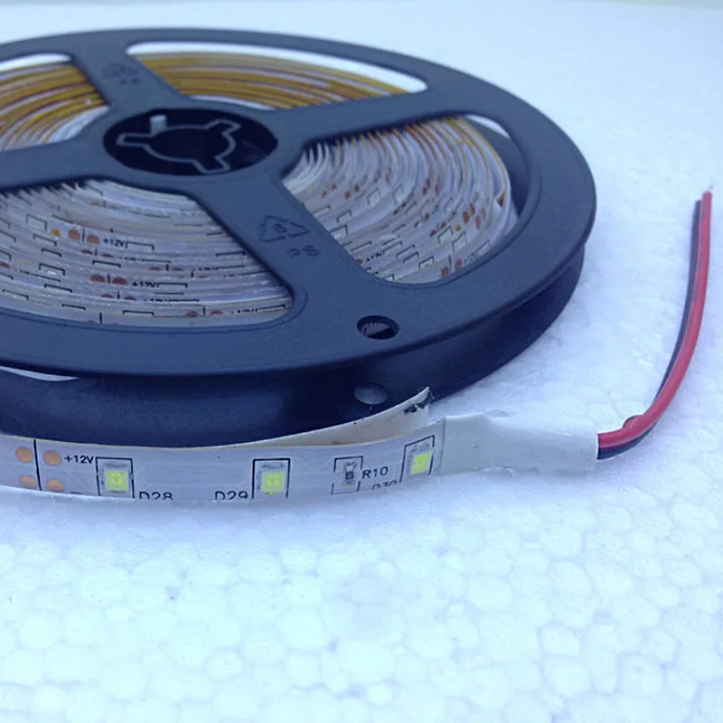 Светодиодная лента SMD2835 60 чипов/м 5 м/лот IP 65 12 В постоянного тока|diode tape|led strip lightstrip